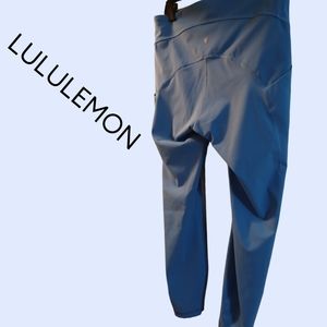 Lululemon 14  25" Power Thru HR Tight Blue